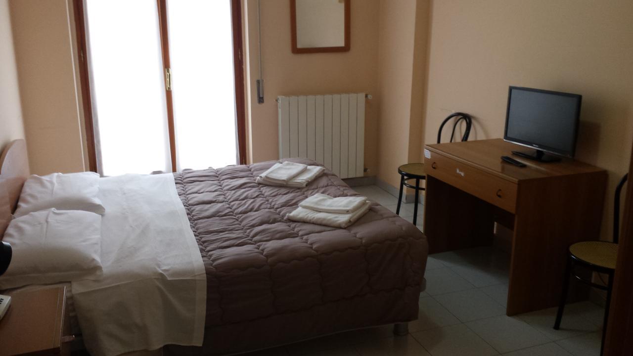 Albergo Italia Lavello Exterior photo