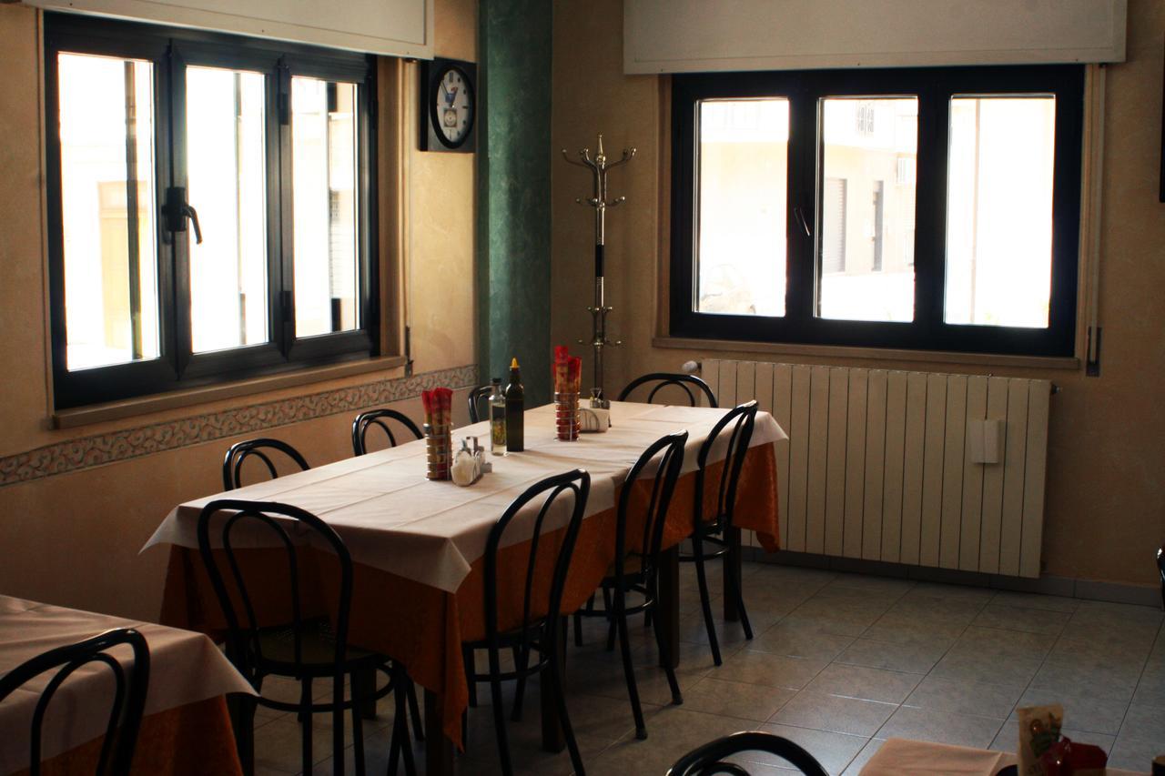 Albergo Italia Lavello Exterior photo